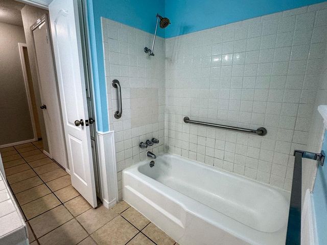 4321 Epperly Drive, Del City, OK 73115