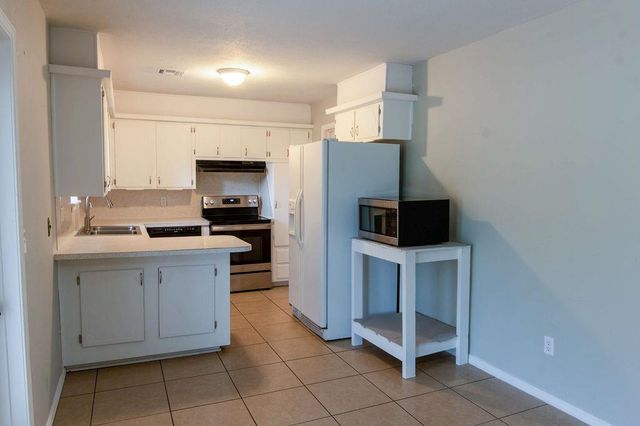 4321 Epperly Drive, Del City, OK 73115