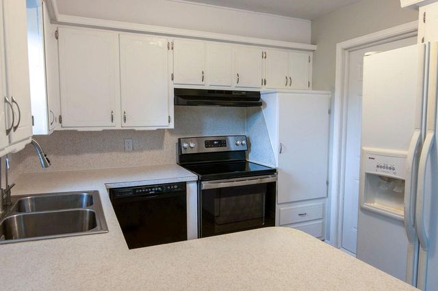 4321 Epperly Drive, Del City, OK 73115