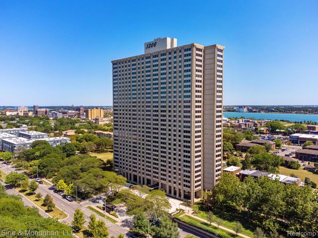 1300 E Lafayette Street 905, Detroit, MI 48207