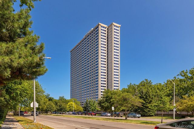1300 E Lafayette Street 905, Detroit, MI 48207