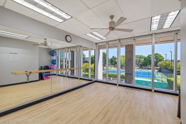 1300 E Lafayette Street 905, Detroit, MI 48207