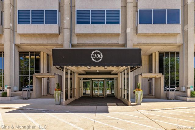 1300 E Lafayette Street 905, Detroit, MI 48207