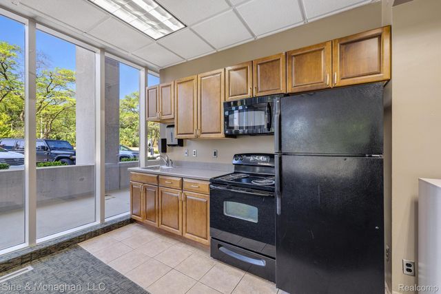 1300 E Lafayette Street 905, Detroit, MI 48207