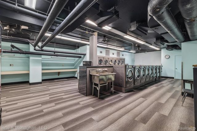 1300 E Lafayette Street 905, Detroit, MI 48207