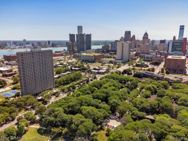 1300 E Lafayette Street 905, Detroit, MI 48207