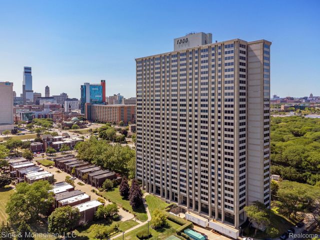 1300 E Lafayette Street 905, Detroit, MI 48207