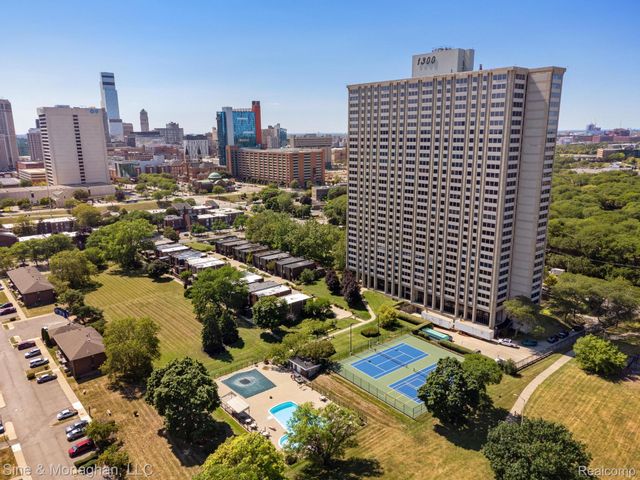 1300 E Lafayette Street 905, Detroit, MI 48207