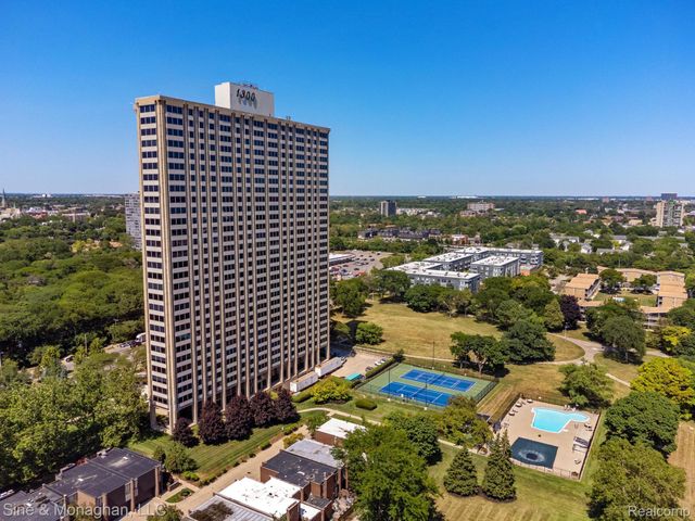 1300 E Lafayette Street 905, Detroit, MI 48207