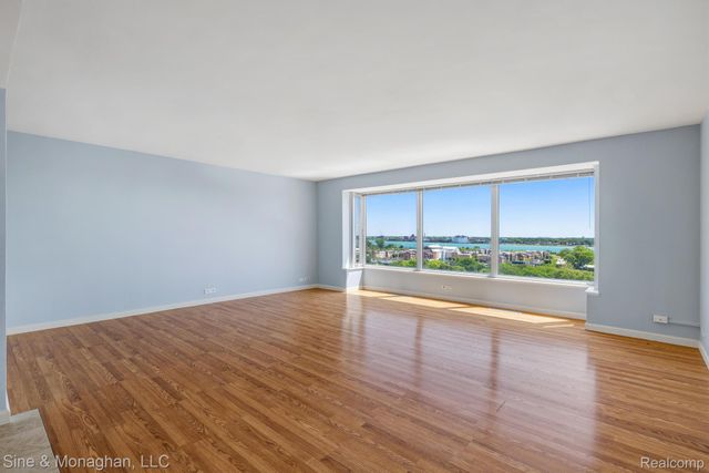 1300 E Lafayette Street 905, Detroit, MI 48207