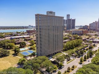 1300 E Lafayette Street 905, Detroit, MI 48207