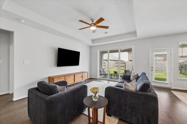 3859 Chapman Bluff Drive, Spring, TX 77386