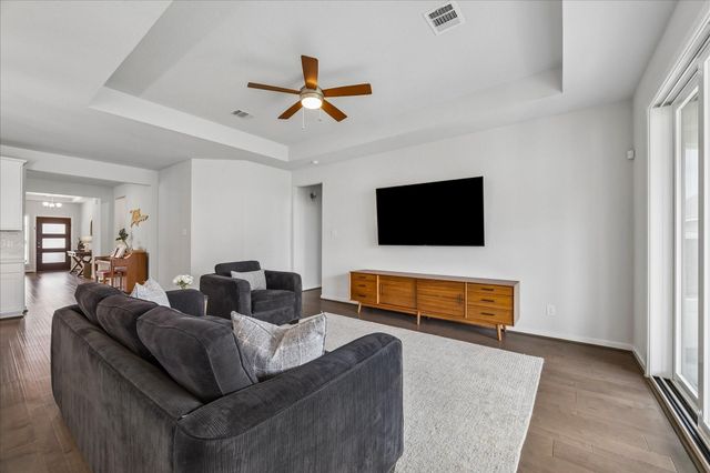 3859 Chapman Bluff Drive, Spring, TX 77386