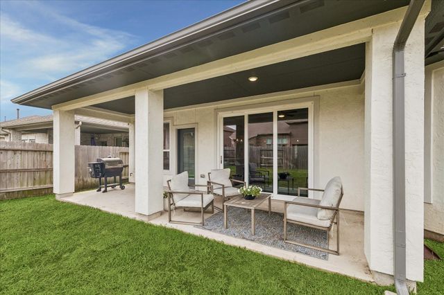 3859 Chapman Bluff Drive, Spring, TX 77386