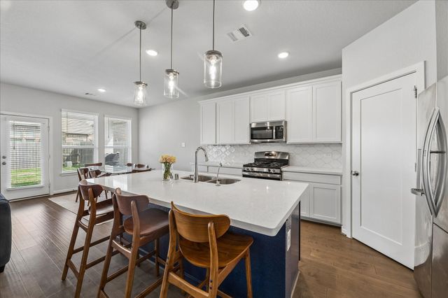 3859 Chapman Bluff Drive, Spring, TX 77386