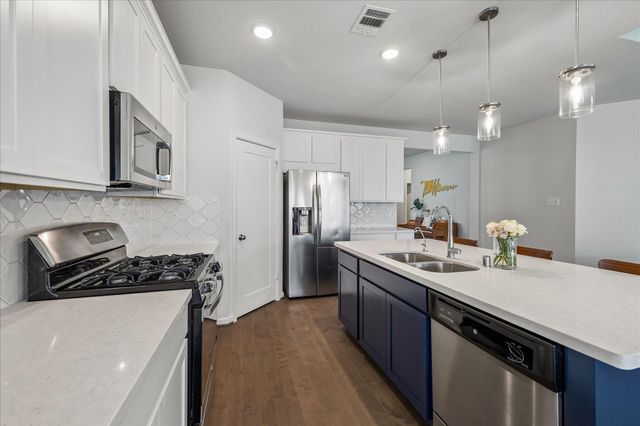 3859 Chapman Bluff Drive, Spring, TX 77386