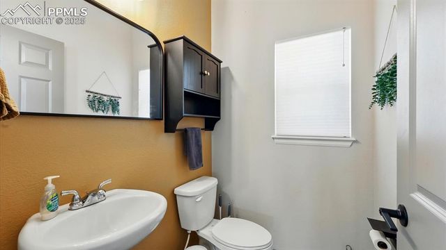 6207 Kildare Drive, Colorado Springs, CO 80927