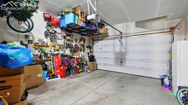 6207 Kildare Drive, Colorado Springs, CO 80927
