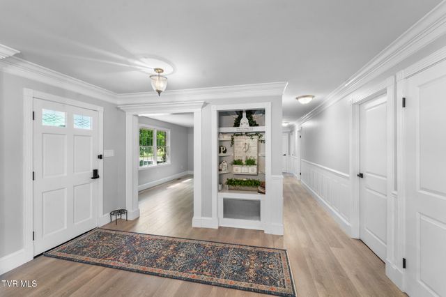 19301 Pleasant View Drive, Abingdon, VA 24211