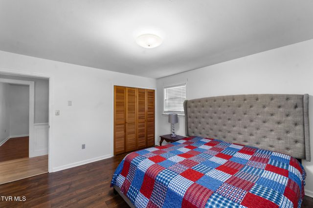 19301 Pleasant View Drive, Abingdon, VA 24211
