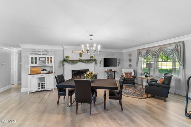 19301 Pleasant View Drive, Abingdon, VA 24211