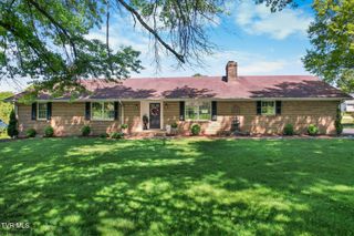 19301 Pleasant View Drive, Abingdon, VA 24211