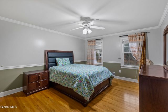 2027 Dobie Lane, Guilderland, NY 12303