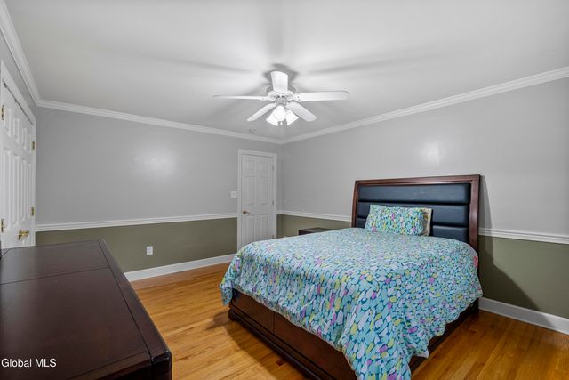 2027 Dobie Lane, Guilderland, NY 12303