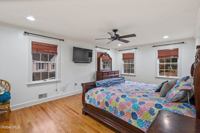 2027 Dobie Lane, Guilderland, NY 12303