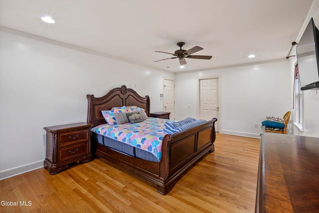 2027 Dobie Lane, Guilderland, NY 12303