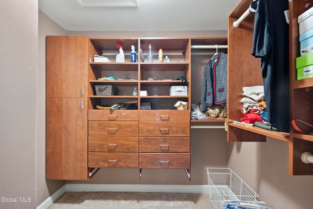 2027 Dobie Lane, Guilderland, NY 12303