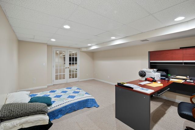 2027 Dobie Lane, Guilderland, NY 12303