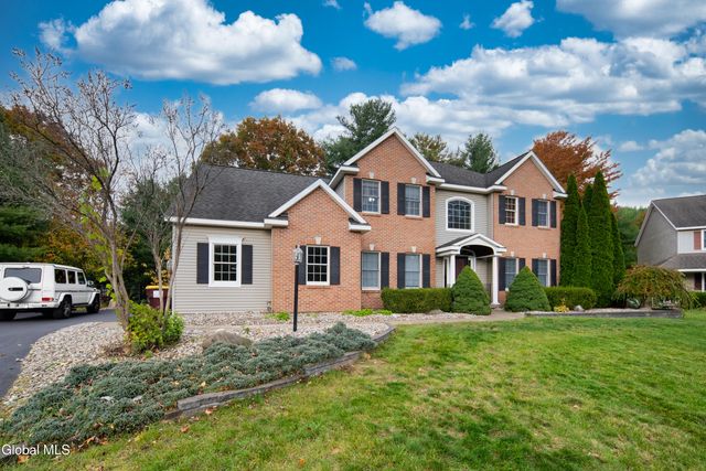 2027 Dobie Lane, Guilderland, NY 12303