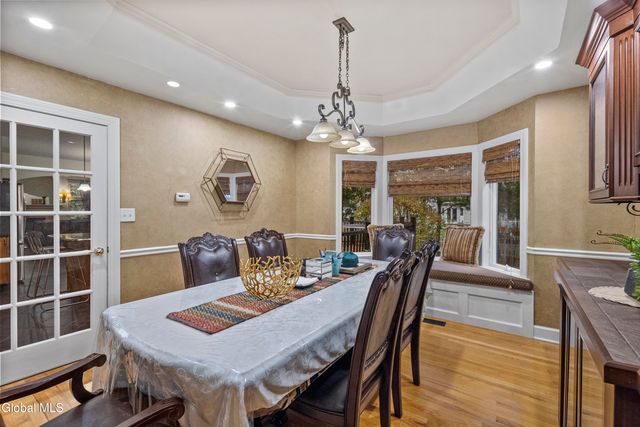 2027 Dobie Lane, Guilderland, NY 12303