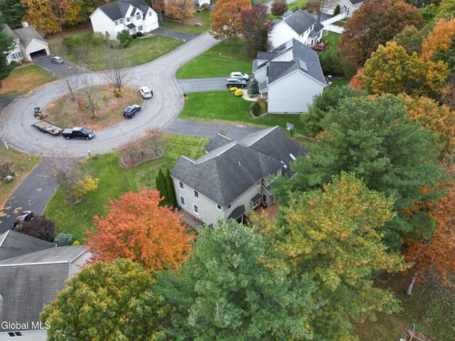 2027 Dobie Lane, Guilderland, NY 12303