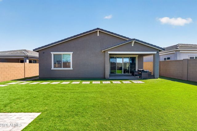 19580 W EDGEMONT Avenue, Buckeye, AZ 85396