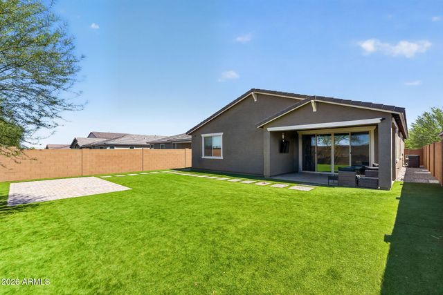 19580 W EDGEMONT Avenue, Buckeye, AZ 85396