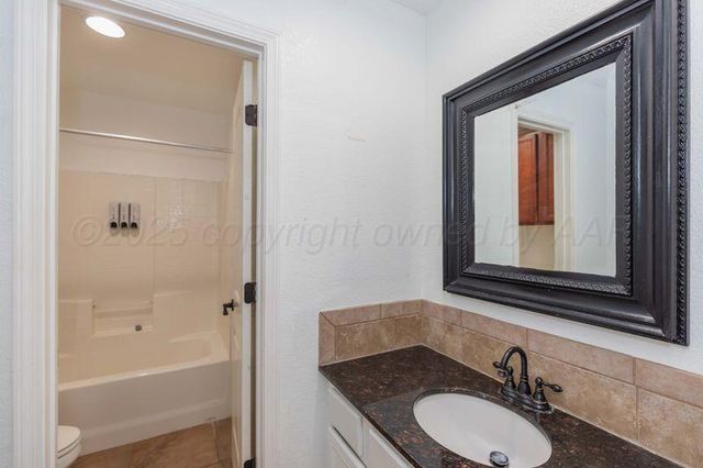 8308 Vail Drive, Amarillo, TX 79118