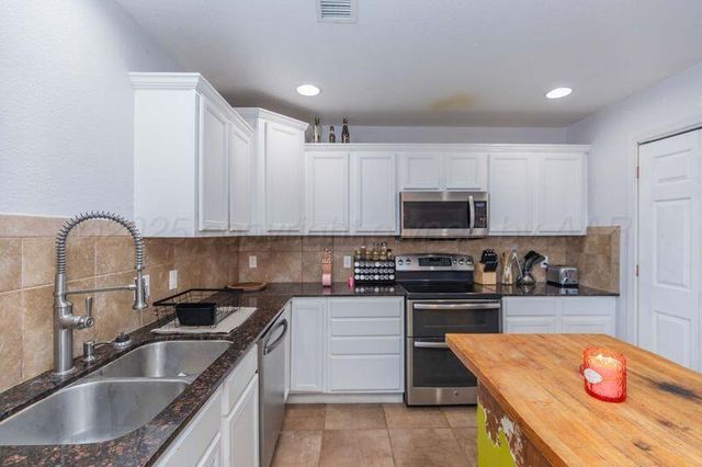 8308 Vail Drive, Amarillo, TX 79118