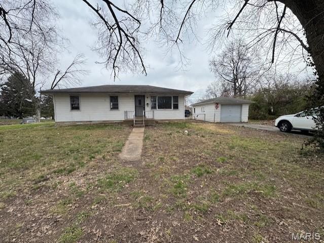 9984 Duke Drive, Moline Acres, MO 63136
