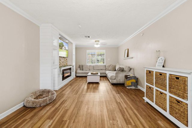 1985 Eastridge Lane, Madisonville, TX 77864