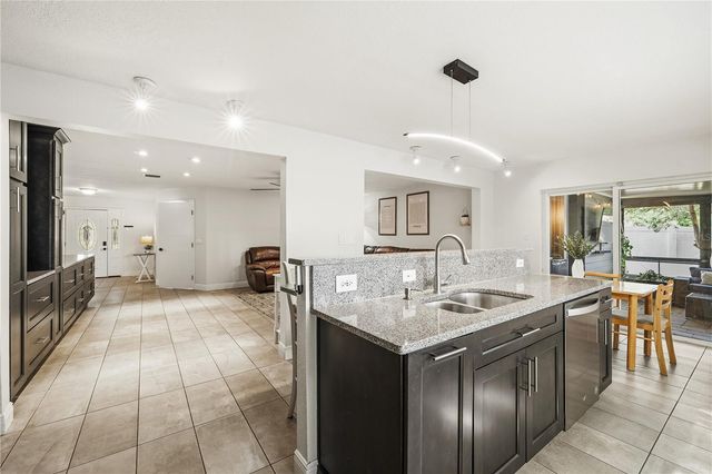 419 NAVARRE WAY, Altamonte Springs, FL 32714