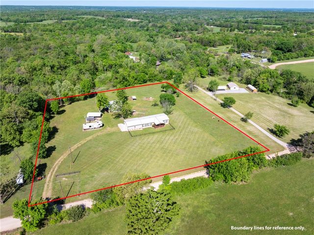 17011 Ross Road, Sulphur Springs, AR 72768