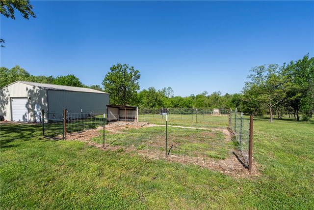 17011 Ross Road, Sulphur Springs, AR 72768