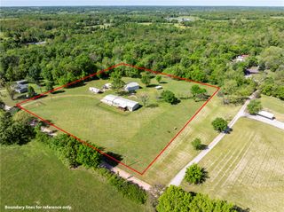 17011 Ross Road, Sulphur Springs, AR 72768