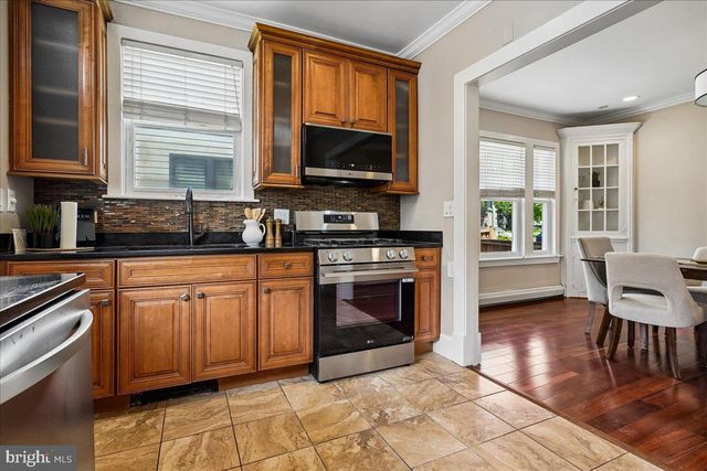 5202 13TH ST NW, Washington, DC 20011