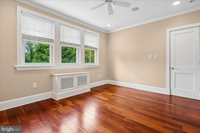 5202 13TH ST NW, Washington, DC 20011