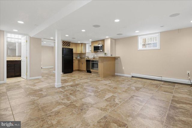 5202 13TH ST NW, Washington, DC 20011