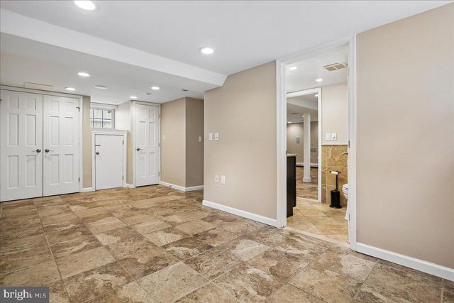 5202 13TH ST NW, Washington, DC 20011