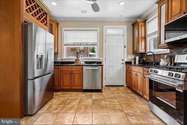 5202 13TH ST NW, Washington, DC 20011